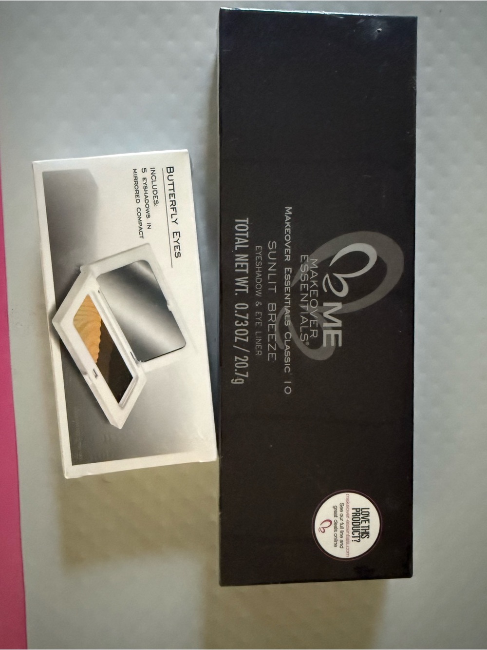 ME Makeover Essentials Eyeshadow Palette - Black & White Packaging